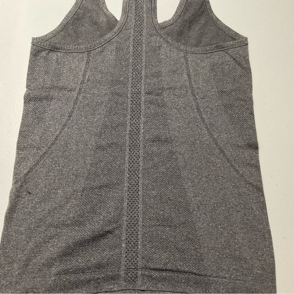 Lululemon Tank Top Size 6 - Picture 6 of 8